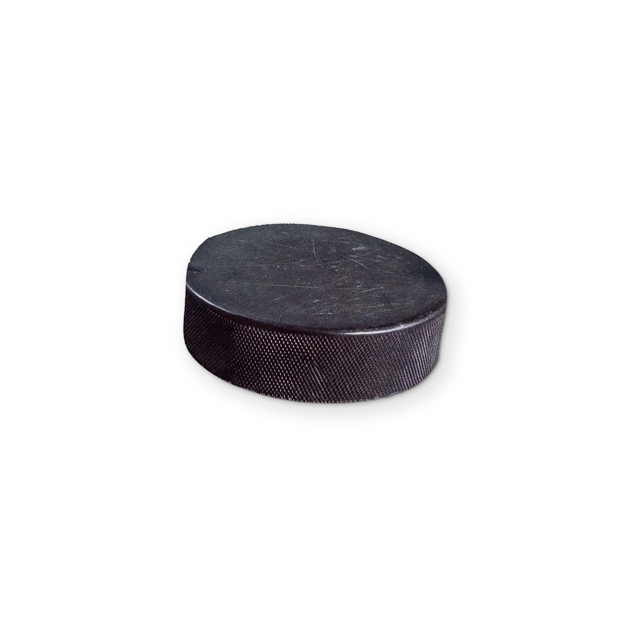 ๐ A HOCKEY PUCK YOU CAN CLEAN YOUR GLASSES WITH - Image 2